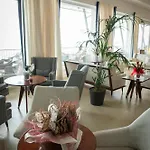 Parrini 호텔
