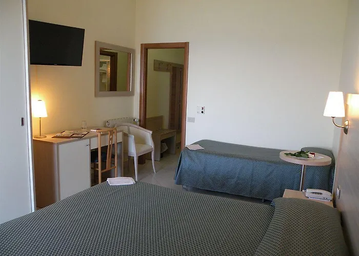 Parrini Otel 3*