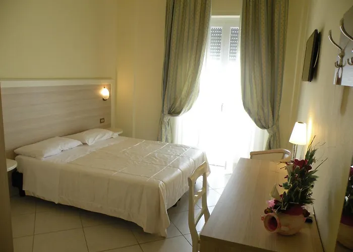 Parrini Otel Follonica