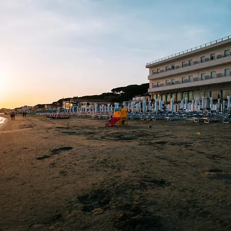Hotel Parrini 3*