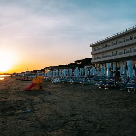 Parrini Hotel Follonica