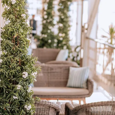 Parrini Hotel