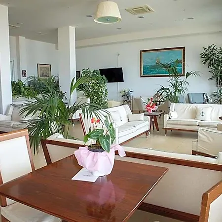 Parrini 3*