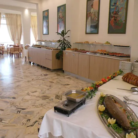 Parrini Hotell Follonica